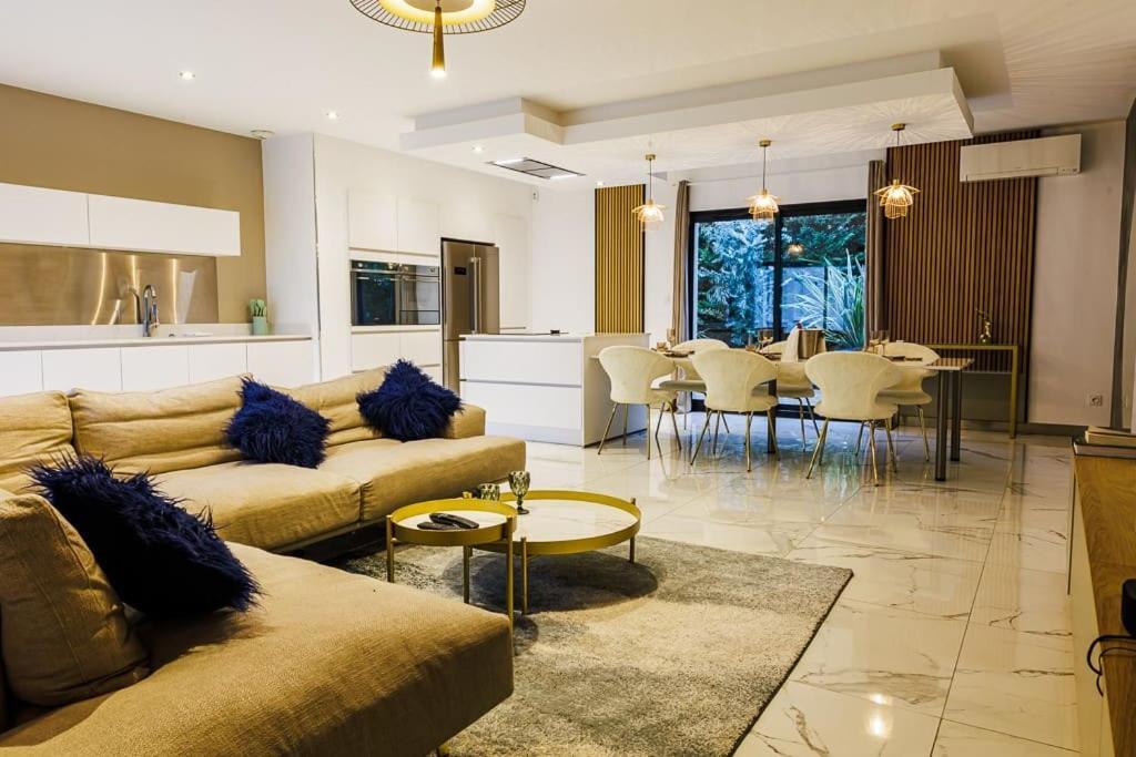 Grand Large Villa